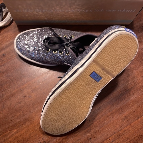 Kate Spade Keds ♠️ - Picture 4 of 6